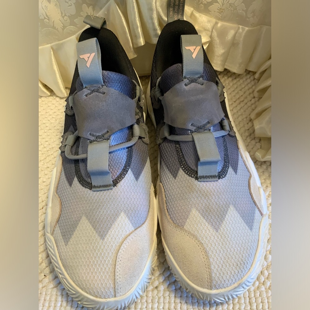 ADIDAS TRAE YOUNG 1 - Picture 5 of 9